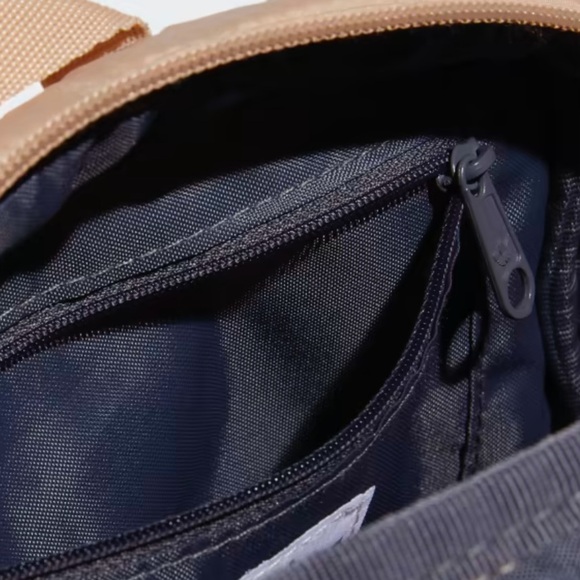 ADIDAS ORIGINALS, PUFFER & POUCH CROSSBODY BAG - Picture 7 of 15